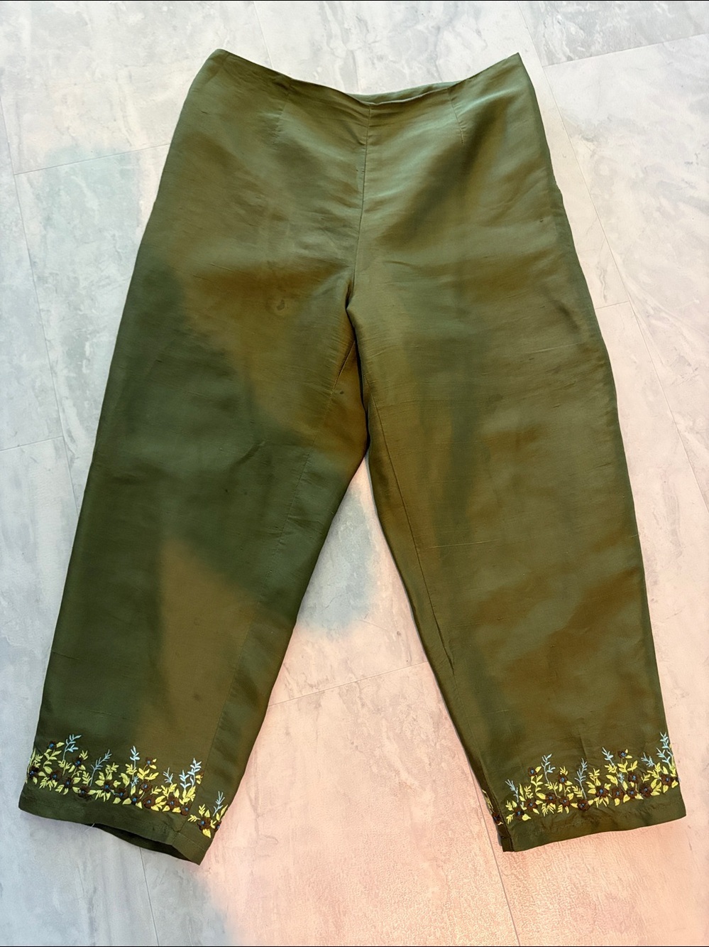 Clio Pants Silk cropped ankle olive green lined hemline embroidery